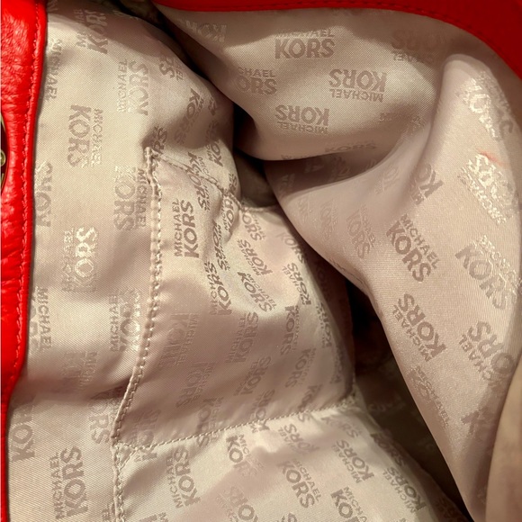 Michael Kors Red Medium/Large Handbag - Picture 3 of 6